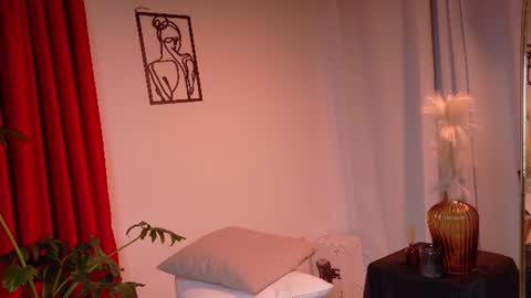 Snapshot of liafox_b chatting on 27, 6, 2026 LiaFox b online show from 27, 6, 2026
