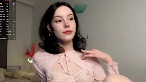 Lia  online show from 28, 5, 2026