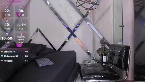 Snapshot of liah_grey8 chatting on 23, 2, 2025 ---Liah--- online show from 23, 2, 2025