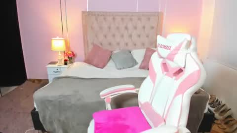 Liah online show from 19, 12, 2024