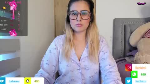 Lia  online show from 4, 12, 2024