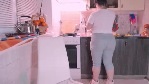 Snapshot of liahsofty chatting on 19, 12, 2024 miss Lia colection for travel online show from 19, 12, 2024