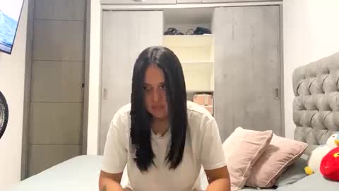 Snapshot of liajamess chatting on 10, 11, 2025 Lian online show from 10, 11, 2025