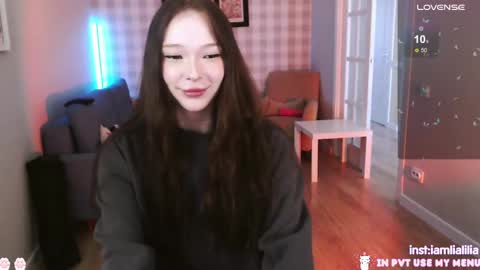 lialilia online show from 26, 2, 2025