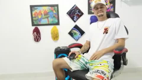 Snapshot of liam_andres12 chatting on 16, 11, 2025 Andres online show from 16, 11, 2025