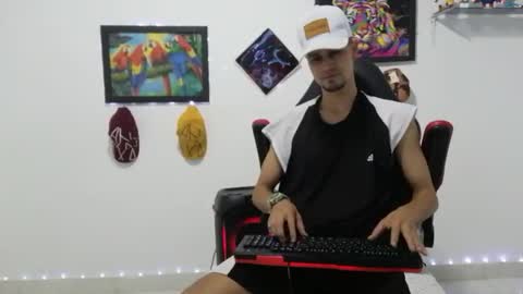 Snapshot of liam_andres12 chatting on 19, 11, 2025 Andres online show from 19, 11, 2025