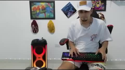 Snapshot of liam_andres12 chatting on 3, 12, 2025 Andres online show from 3, 12, 2025