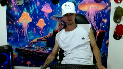 Snapshot of liam_andres12 chatting on 3, 7, 2026 Andres online show from 3, 7, 2026