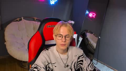 Snapshot of liam_blair chatting on 10, 4, 2026 LIAM online show from 10, 4, 2026