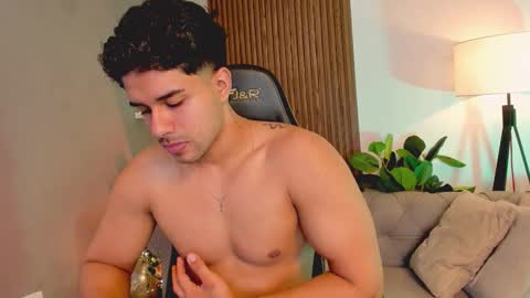 Snapshot of liam_colliins chatting on 21, 12, 2025 Liam Collins online show from 21, 12, 2025