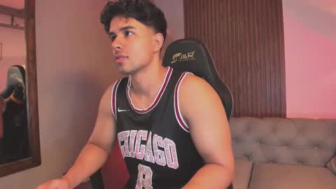 Snapshot of liam_colliins chatting on 11, 1, 2026 Liam Collins online show from 11, 1, 2026