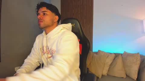 Snapshot of liam_colliins chatting on 25, 2, 2026 Liam Collins online show from 25, 2, 2026