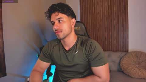 Snapshot of liam_colliins chatting on 8, 3, 2026 Liam Collins online show from 8, 3, 2026