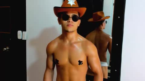 liam_knight online show from 4, 11, 2025