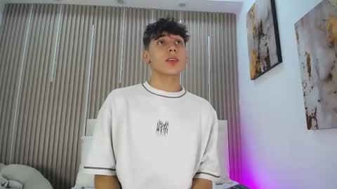 Snapshot of liam_lux chatting on 24, 4, 2026 LIAM online show from 24, 4, 2026