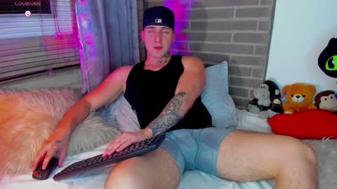 Snapshot of liam_oficial chatting on 17, 1, 2026 liam online show from 17, 1, 2026