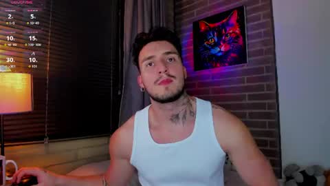 Snapshot of liam_oficial chatting on 1, 7, 2026 liam online show from 1, 7, 2026