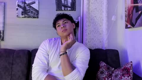 liam online show from 18, 12, 2025