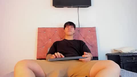 Call me Lian online show from 8, 1, 2026