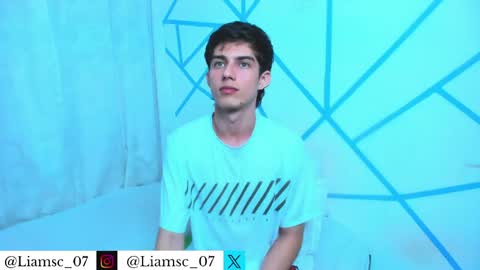 Snapshot of liam_scott77 chatting on 7, 4, 2026 Liam scott77 online show from 7, 4, 2026