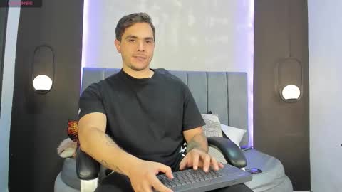 Liam online show from 20, 10, 2025