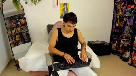 Snapshot of liam_xul chatting on 7, 5, 2026 liamxul online show from 7, 5, 2026