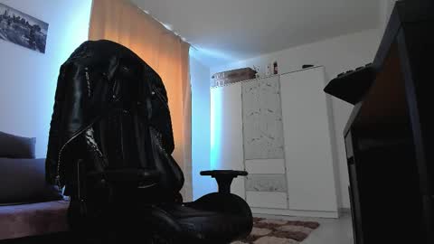 Snapshot of liamaesthetic chatting on 10, 3, 2026 Liam online show from 10, 3, 2026