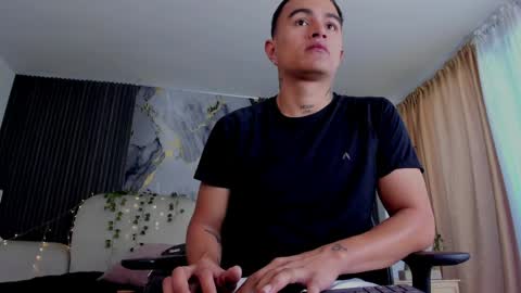 Snapshot of liamdeep_ chatting on 9, 5, 2026 LiamDeep online show from 9, 5, 2026