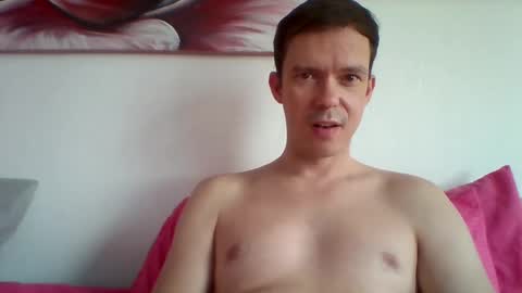Snapshot of liamrosezn chatting on 3, 12, 2024 LiamRose online show from 3, 12, 2024