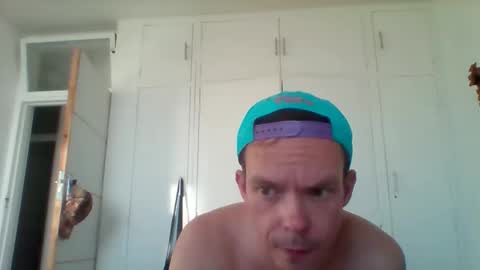 Snapshot of liamrosezn chatting on 17, 5, 2026 LiamRose online show from 17, 5, 2026