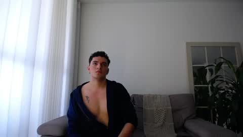 Snapshot of liamsurrender chatting on 24, 4, 2026 LIAM SURRENDER online show from 24, 4, 2026