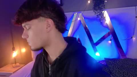 Snapshot of liamthunder05_ chatting on 19, 11, 2025 Liam Thunder online show from 19, 11, 2025