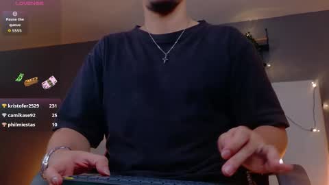 Snapshot of liamthunder05_ chatting on 15, 12, 2025 Liam Thunder online show from 15, 12, 2025