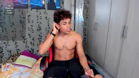 Snapshot of liamvibes212 chatting on 23, 3, 2026 liamvibes212 online show from 23, 3, 2026