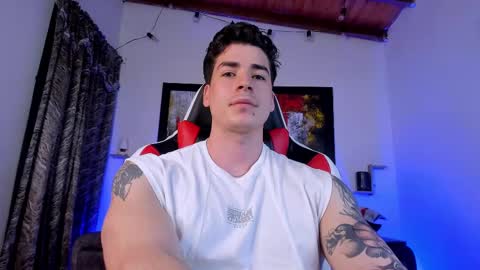 liamwyatt_ online show from 28, 2, 2025