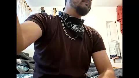 Snapshot of lian5602 chatting on 20, 10, 2025 LiamCross online show from 20, 10, 2025