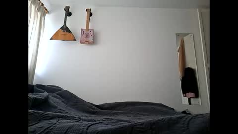 Snapshot of lian5602 chatting on 21, 10, 2025 LiamCross online show from 21, 10, 2025