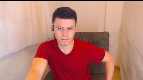 lian_eathan online show from 13, 1, 2026