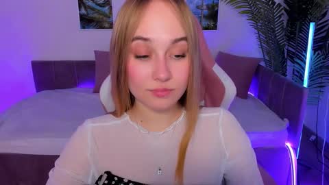 Liana online show from 6, 3, 2025