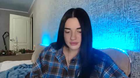 liana_diva online show from 4, 12, 2025