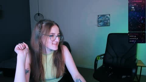 Little Liana  online show from 14, 12, 2024