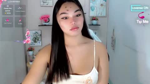Snapshot of liane_mei chatting on 30, 6, 2026 Liane online show from 30, 6, 2026