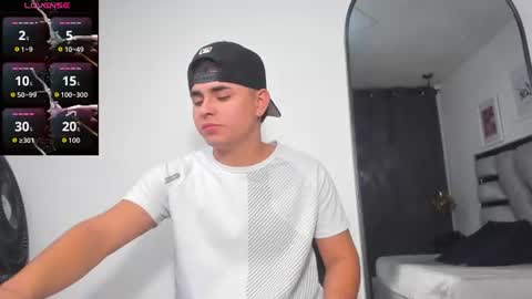 lianfox_ online show from 23, 6, 2026