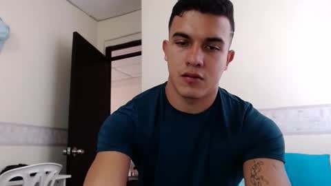 Liamstonne online show from 7, 4, 2026