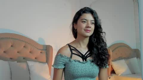 Snapshot of liarave chatting on 13, 4, 2026 liarave online show from 13, 4, 2026