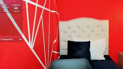 Lia Roberts online show from 17, 12, 2024