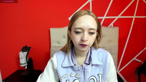 Lia Roberts online show from 24, 12, 2024