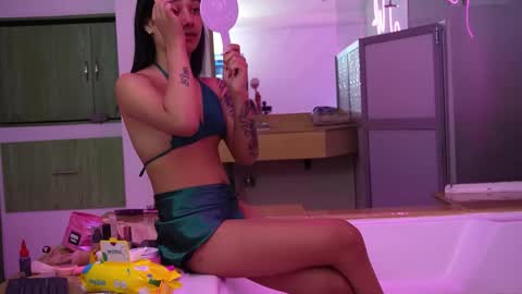 Snapshot of liasuaza chatting on 17, 3, 2026 liasuaza online show from 17, 3, 2026