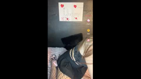 Snapshot of lib_ertine32 chatting on 10, 2, 2026 Lib ertine32 online show from 10, 2, 2026