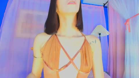 Snapshot of liccy_hall chatting on 25, 3, 2026 Valentina Hall online show from 25, 3, 2026